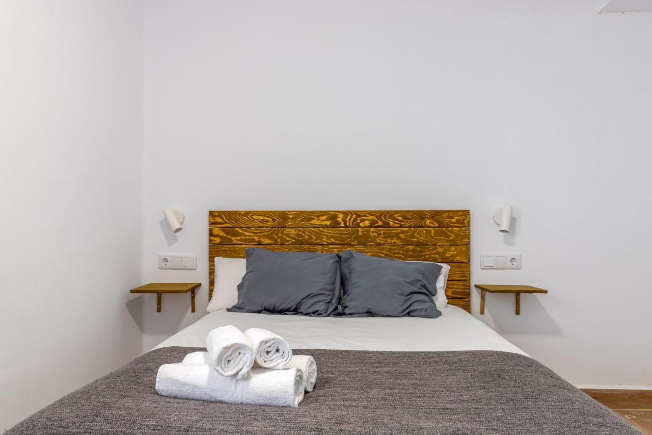 Fun Building Flats By Homeabout مالقة المظهر الخارجي الصورة