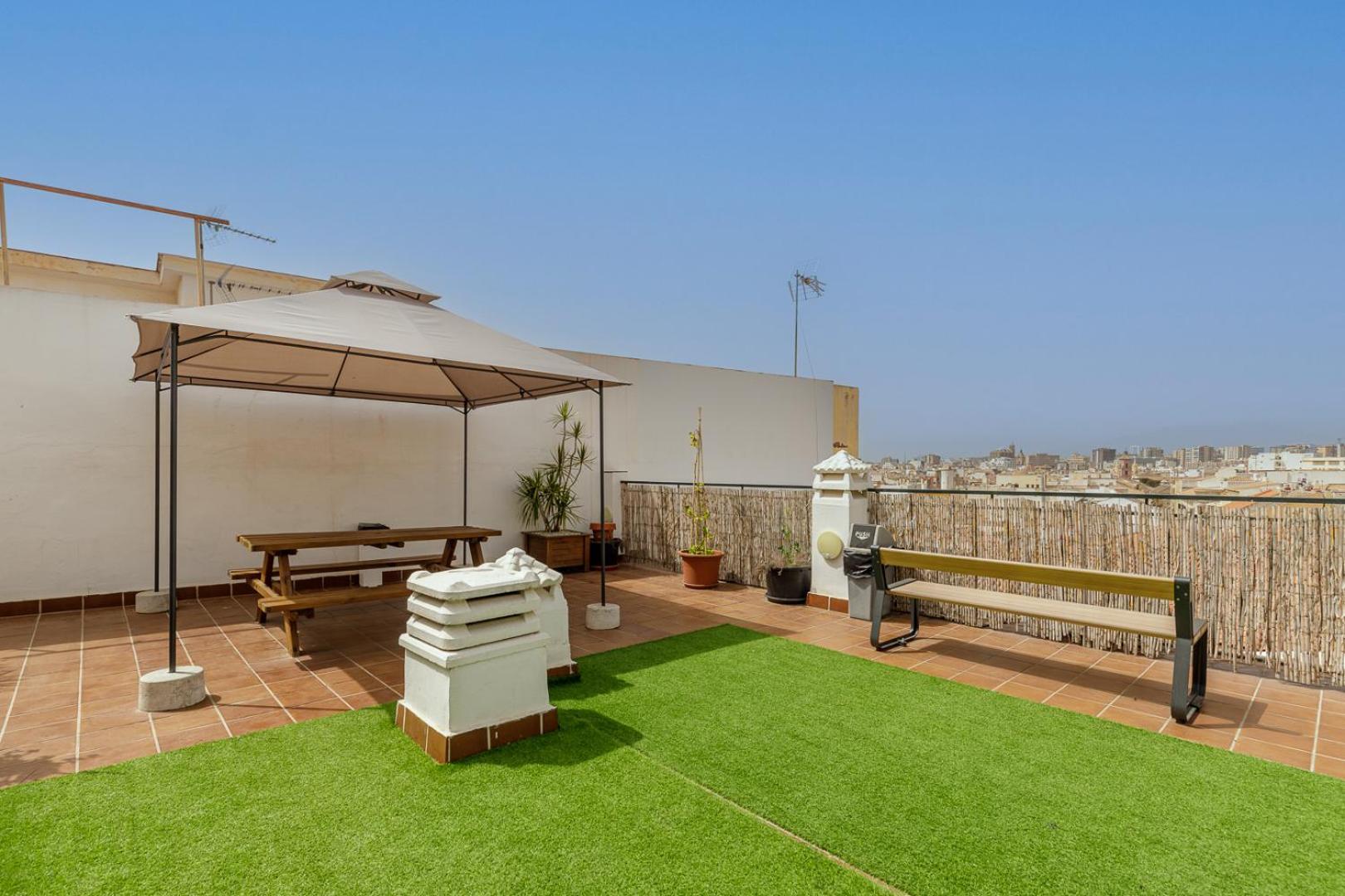 Fun Building Flats By Homeabout مالقة المظهر الخارجي الصورة